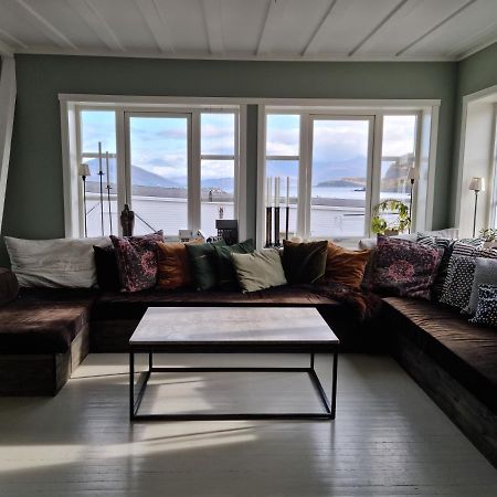 Appartamento Koselig Leilighet Midt I Sentrum Skjervoy Esterno foto